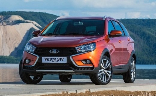 За 12 месяцев прошлого года в России было продано 360 204 автомобиля Lada