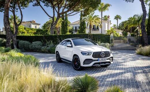 Mercedes-AMG GLE 53 4MATIC+ Coupe оснащается 3,0-литровой рядной "шестёркой" с двойным турбонаддувом